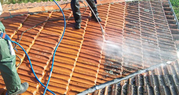 mantenimiento anual de canalones y tejados en comunidades de vecinos Gijon