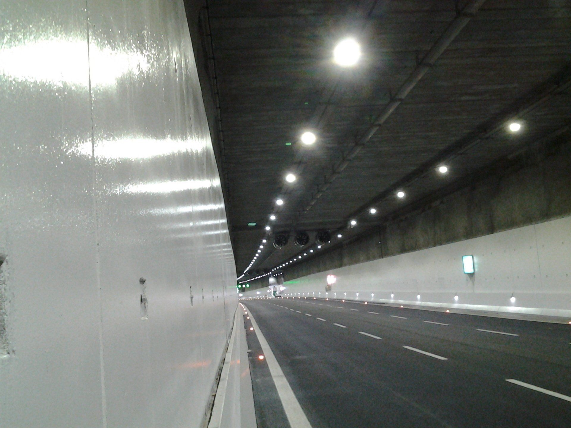 vernici fotocatalitiche tunnel