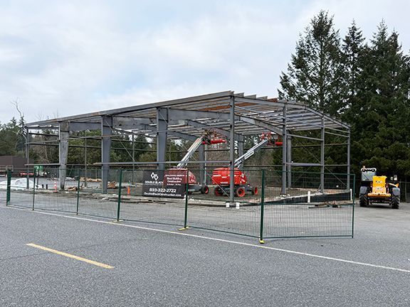 Double Black Construction installs ideal metal building structures in Nanaimo.