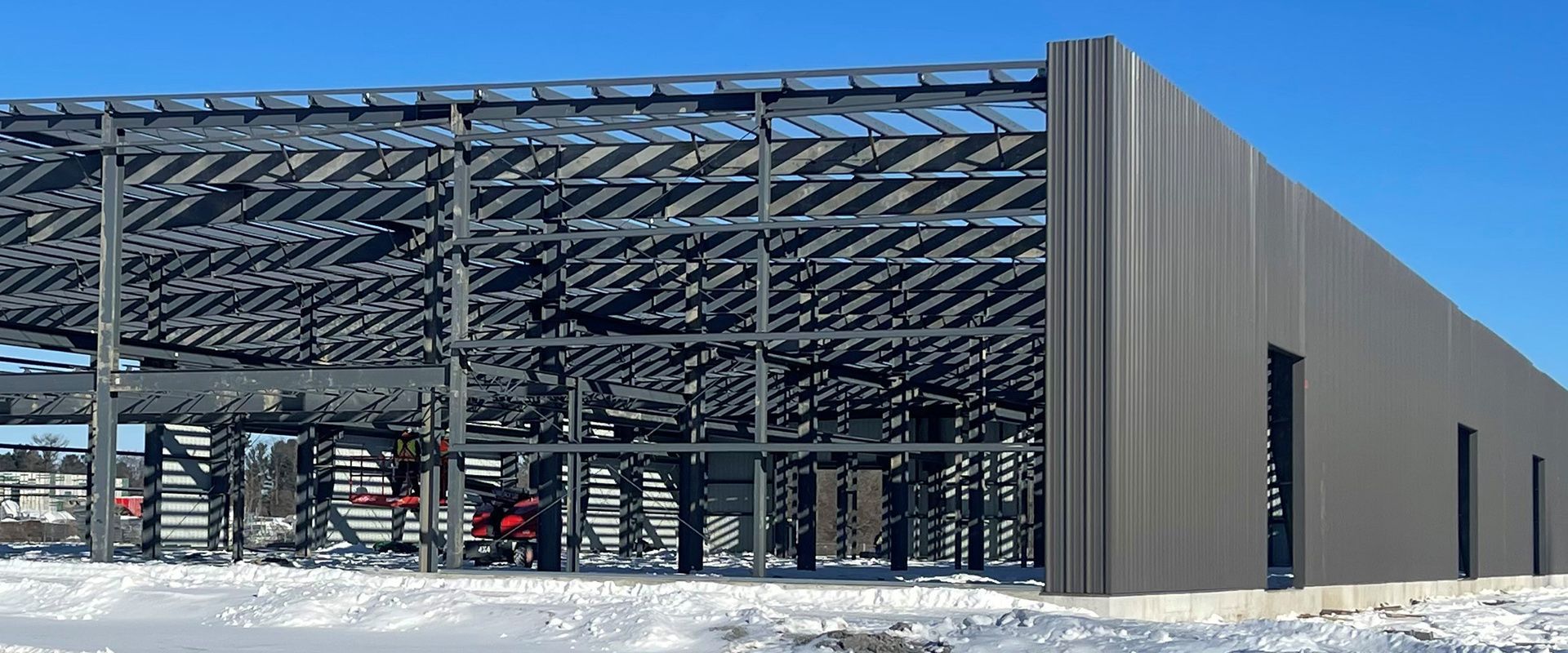 Double Black Construction is a preferred metal building installer for the biggest companies.