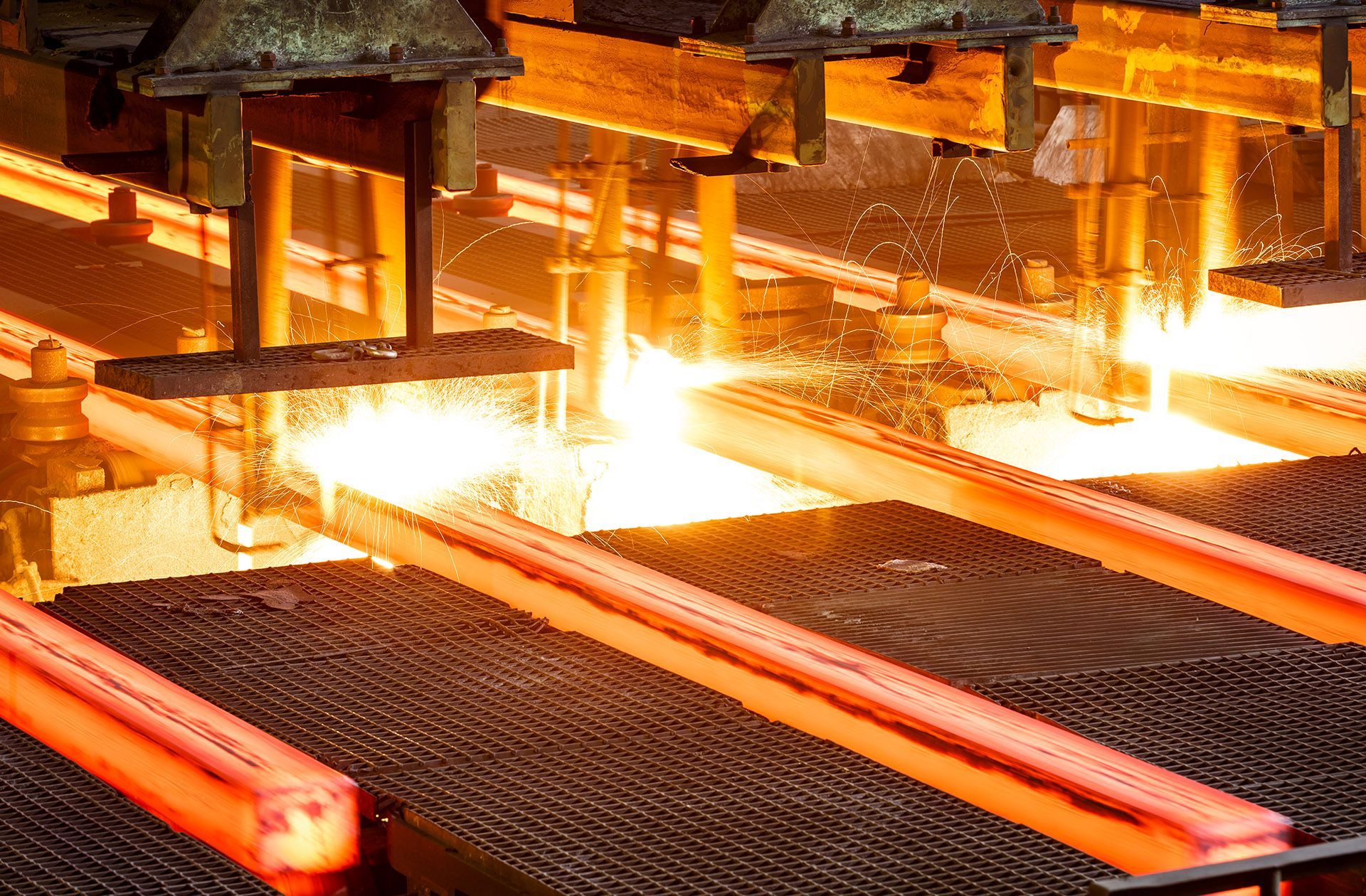 North America's leading pre-engineered metal building manufacturers rely on experienced erectors