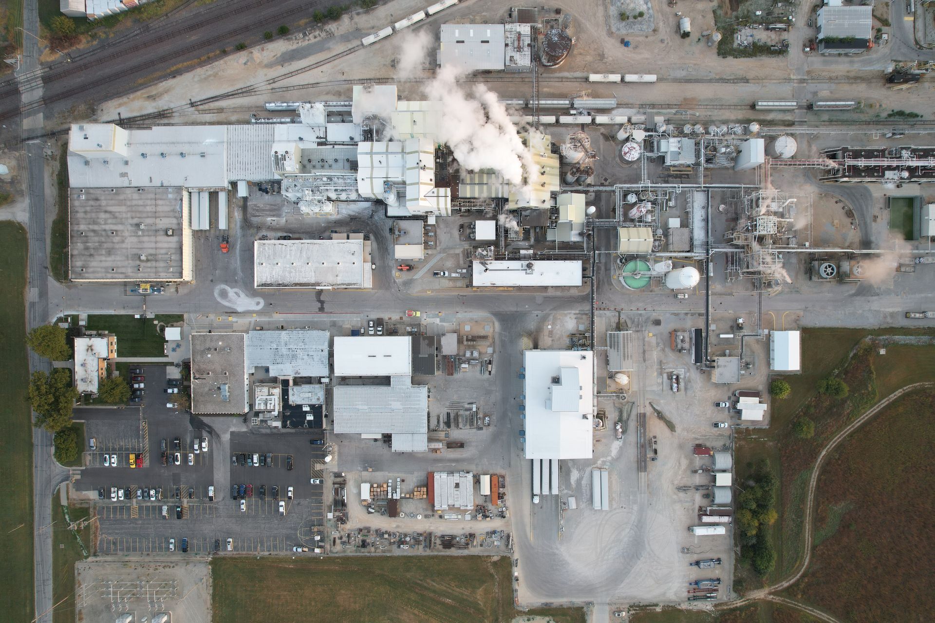 Drone photograph of ICL chemical plant of Lawrence, Kansas.