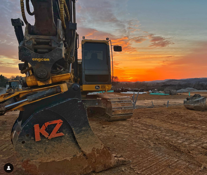 KZ Construction Excavator w/ Embossed KZ Logo