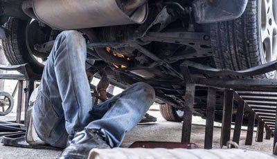 Car servicing and repairs