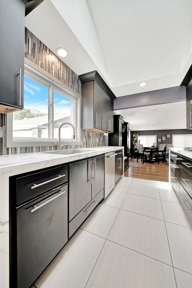 Kitchen Sink Area With Window - Lincoln, NE - Skylimit Remodeling