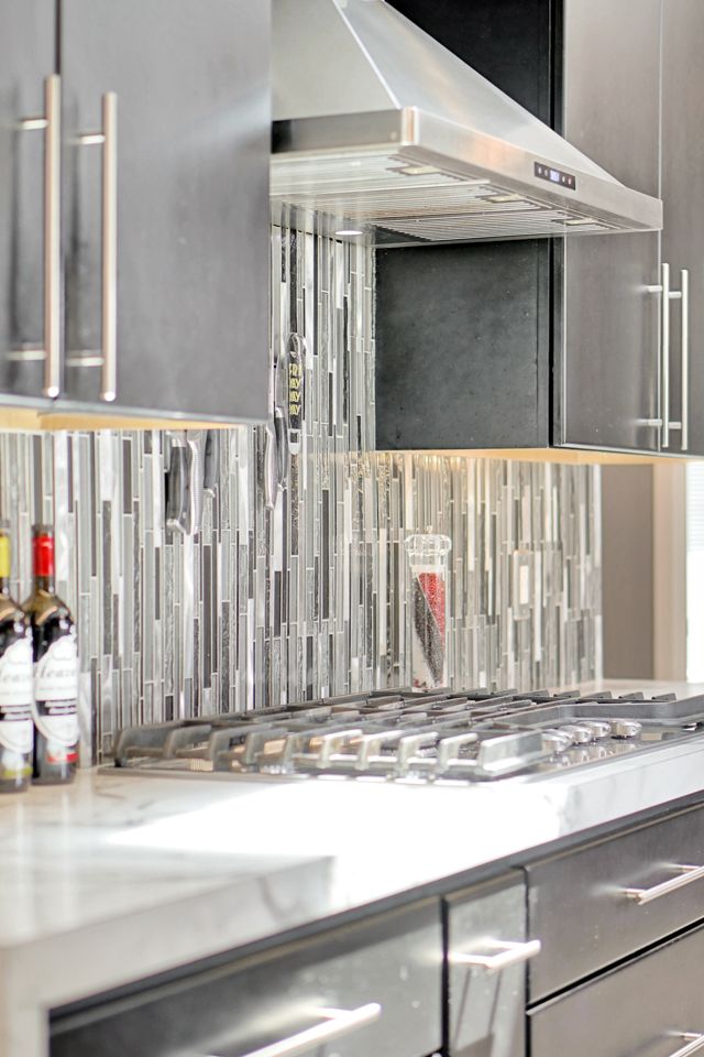 Kitchen Range Hood - Lincoln, NE - Skylimit Remodeling