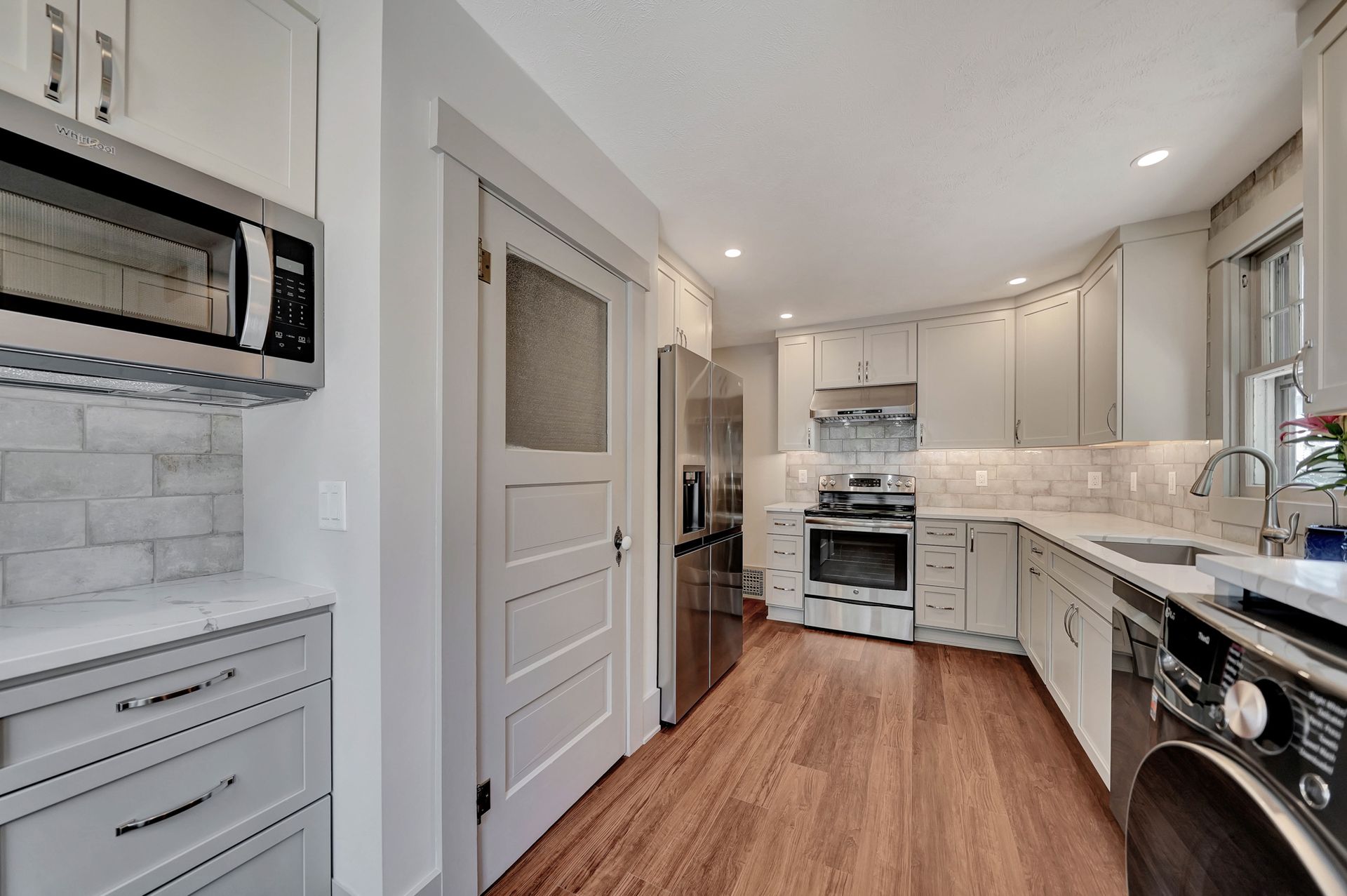 Kitchen Area - Lincoln, NE - SkyLimit Remodeling