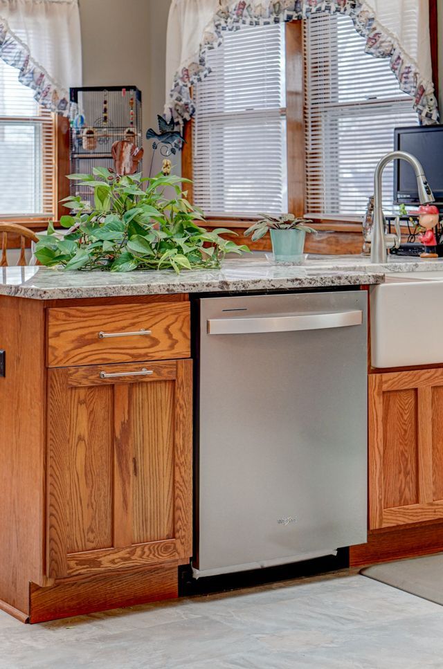 Dishwaher Machine - Lincoln, NE - Skylimit Remodeling