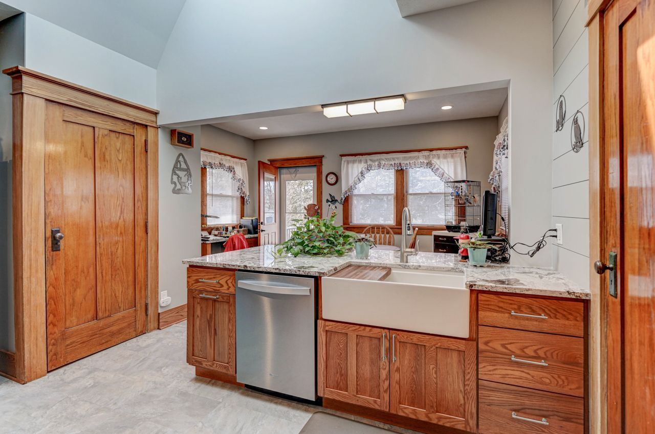 Beautiful Kitchen - Lincoln, NE - Skylimit Remodeling