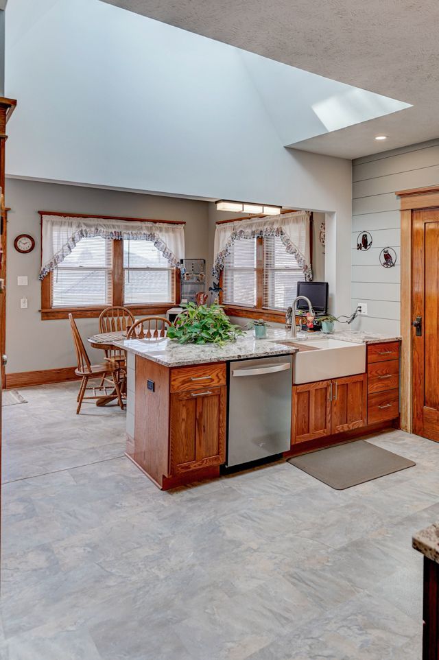 Beautiful Kitchen Remodeled Design - Lincoln, NE - Skylimit Remodeling