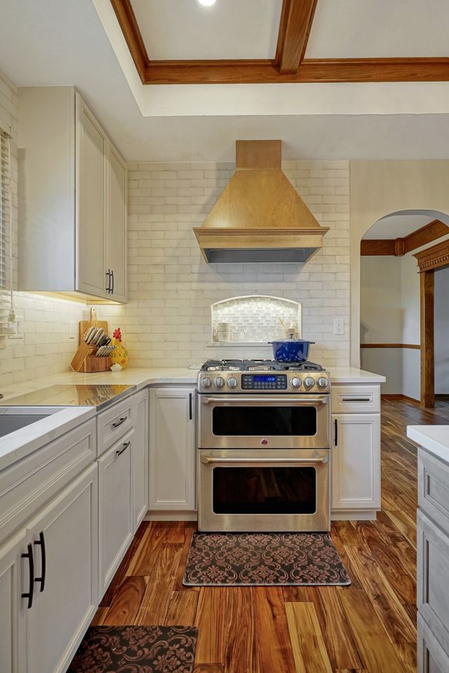 A Wide Angle of Modern Design of Kitchen - Lincoln, NE - SkyLimit Remodeling