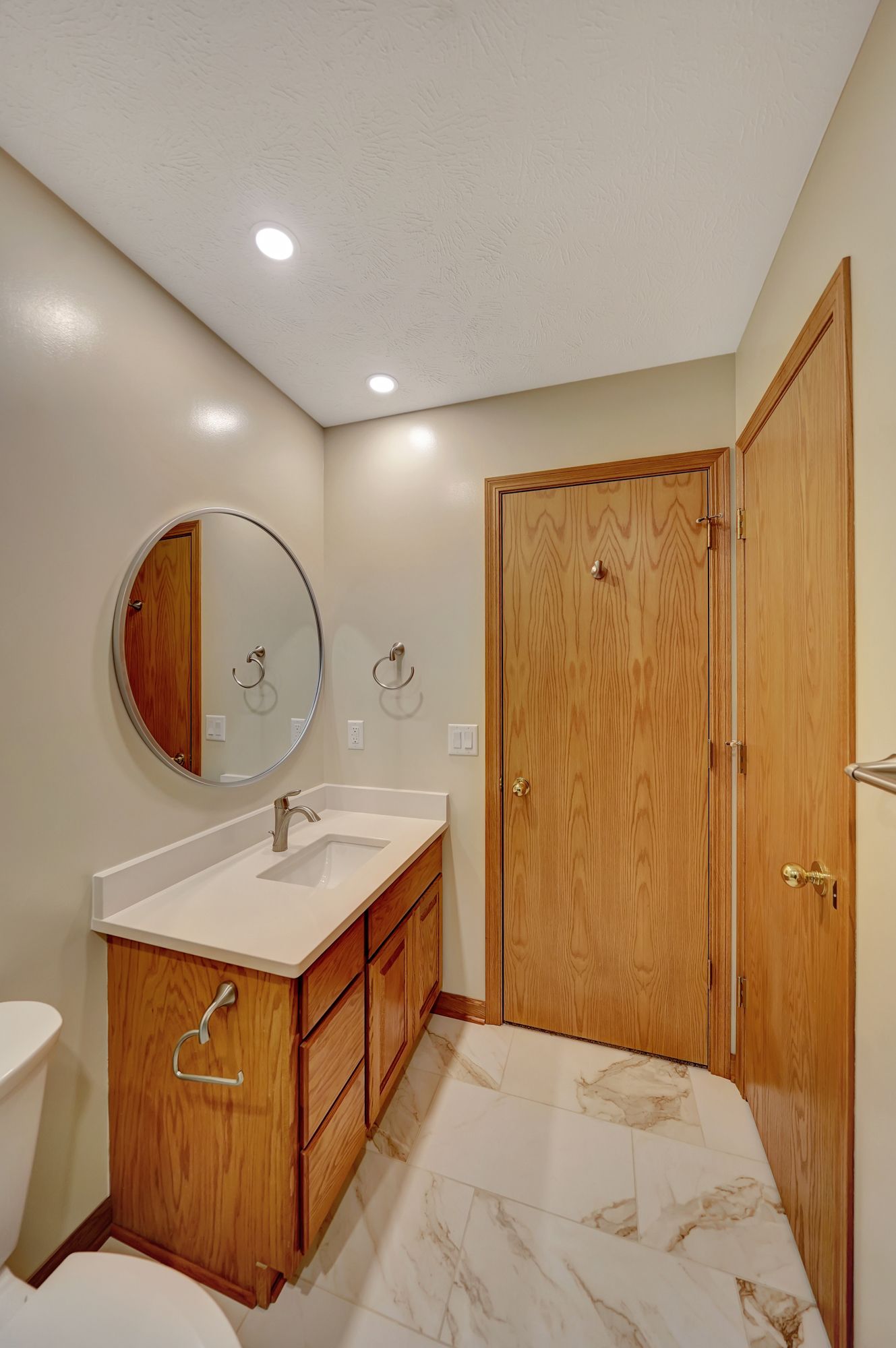 Bathroom - Lincoln, NE - SkyLimit Remodeling