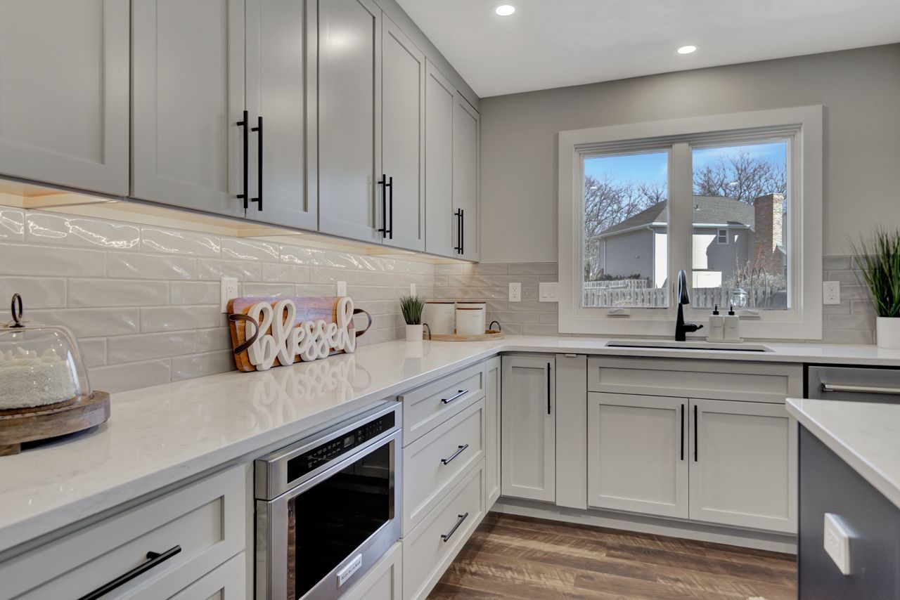 Right side inside view of kitchen - Lincoln, NE - SkyLimit Remodeling