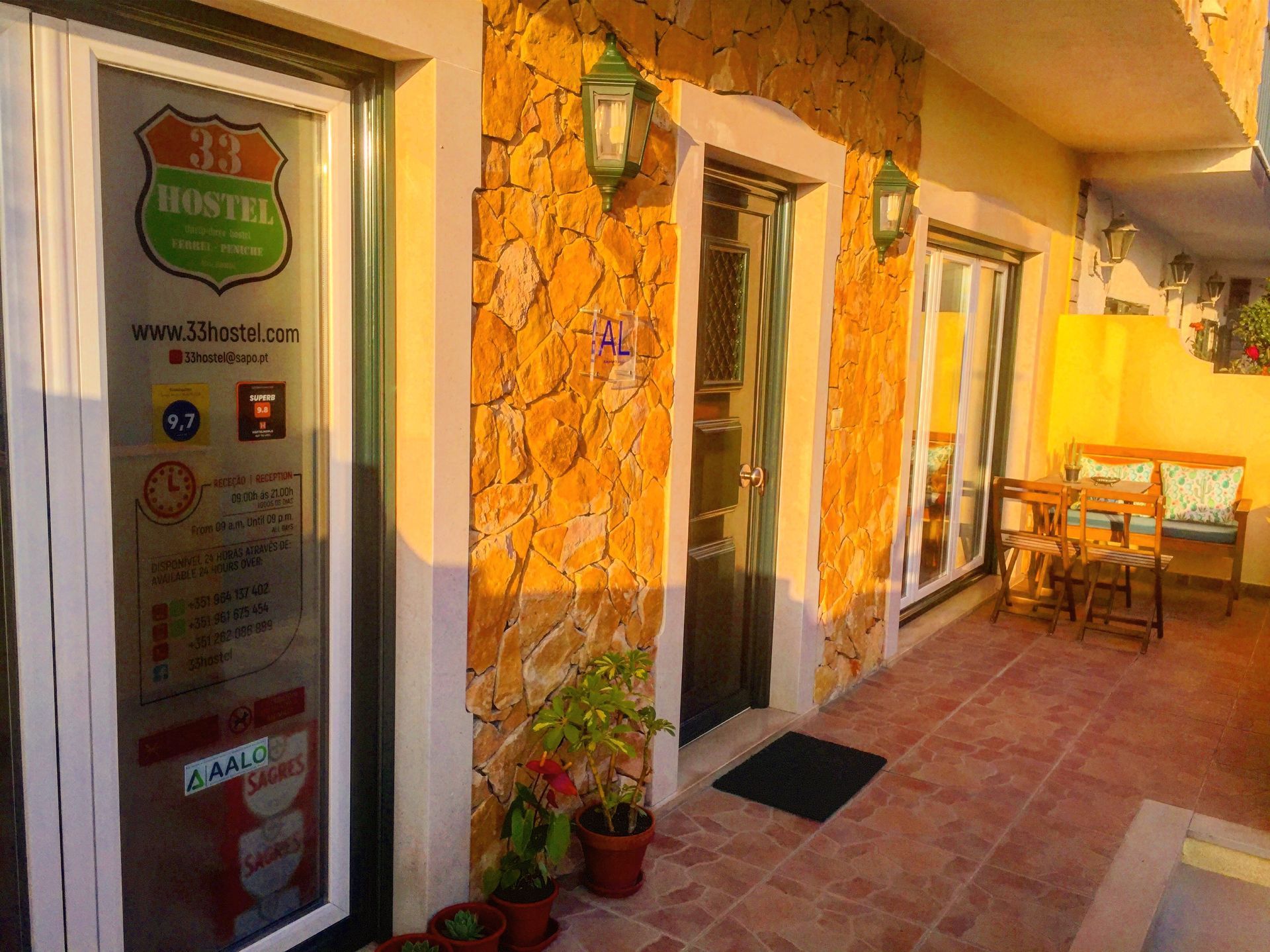 A building with a sign that says ' 35 ' on it