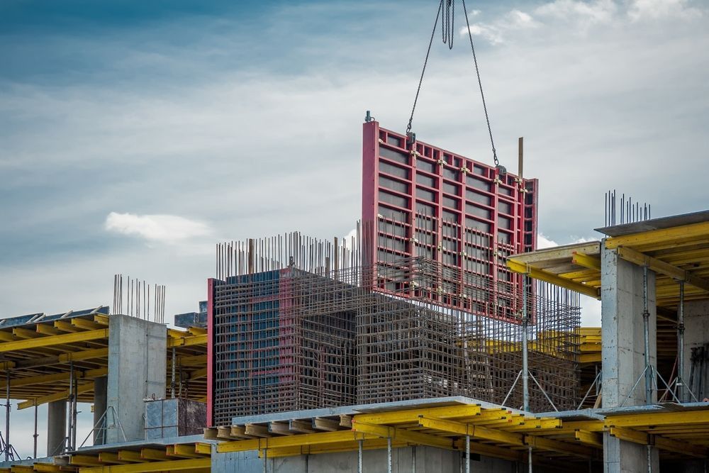 Efficient Crane-Assisted Formwork Transportation — Bampak In Gold Coast QLD