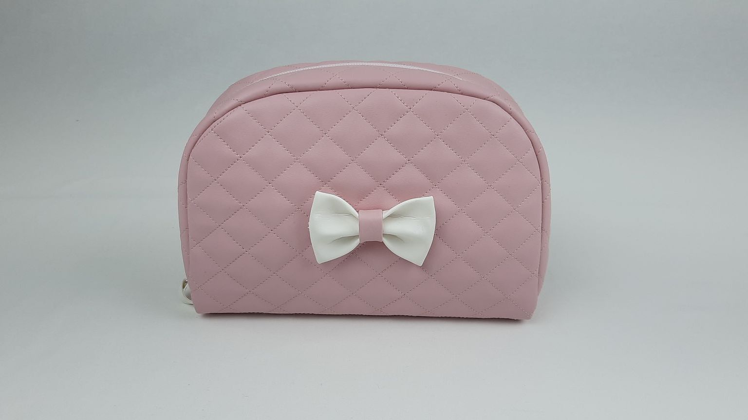 NECESSAIRE REDONDO LAÇO PELE SINTÉTICA ACOLCHOADA COR ROSA