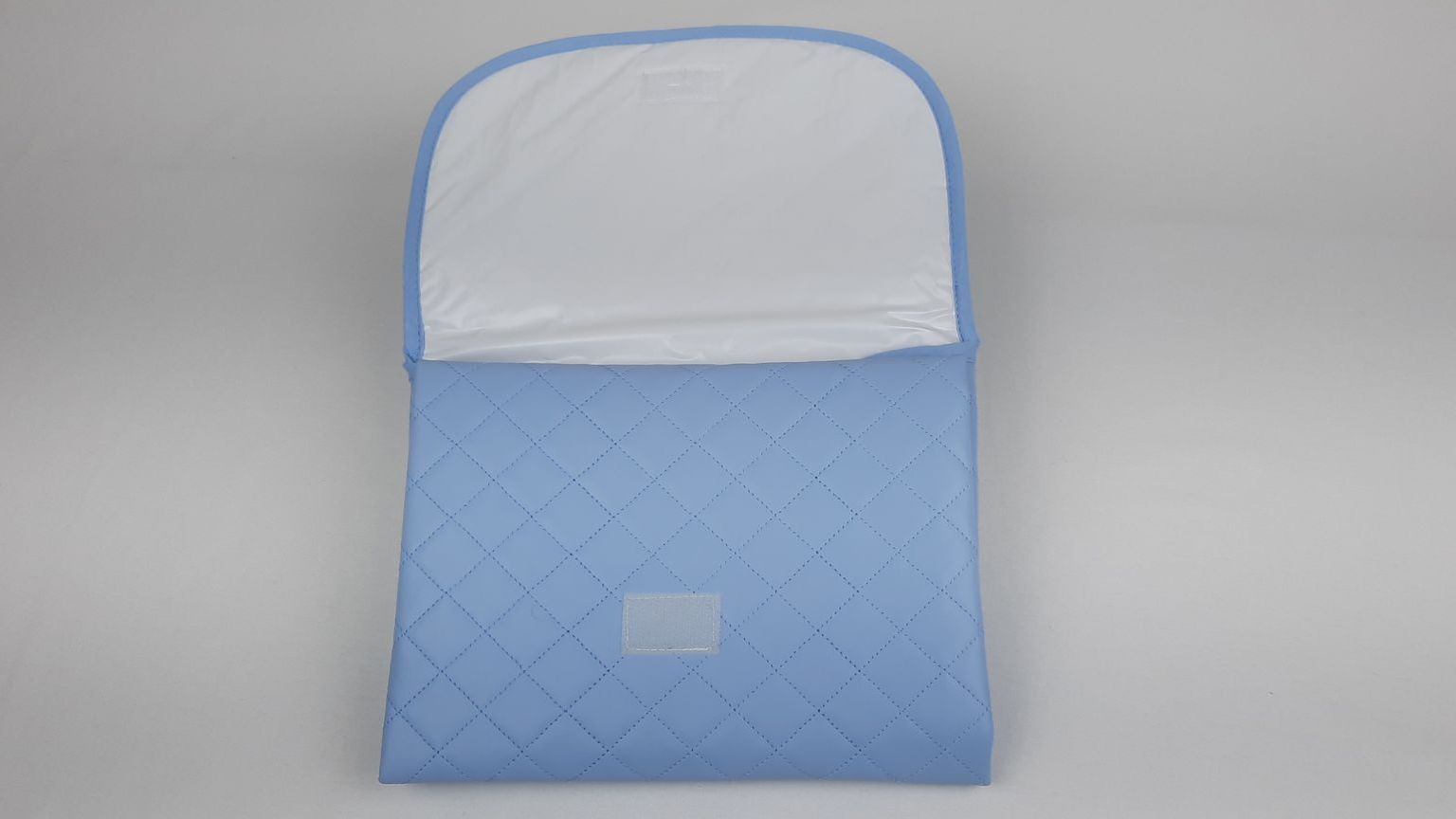 MUDA FRALDAS LAÇO PELE SINTÉTICA ACOLCHOADA COR AZUL