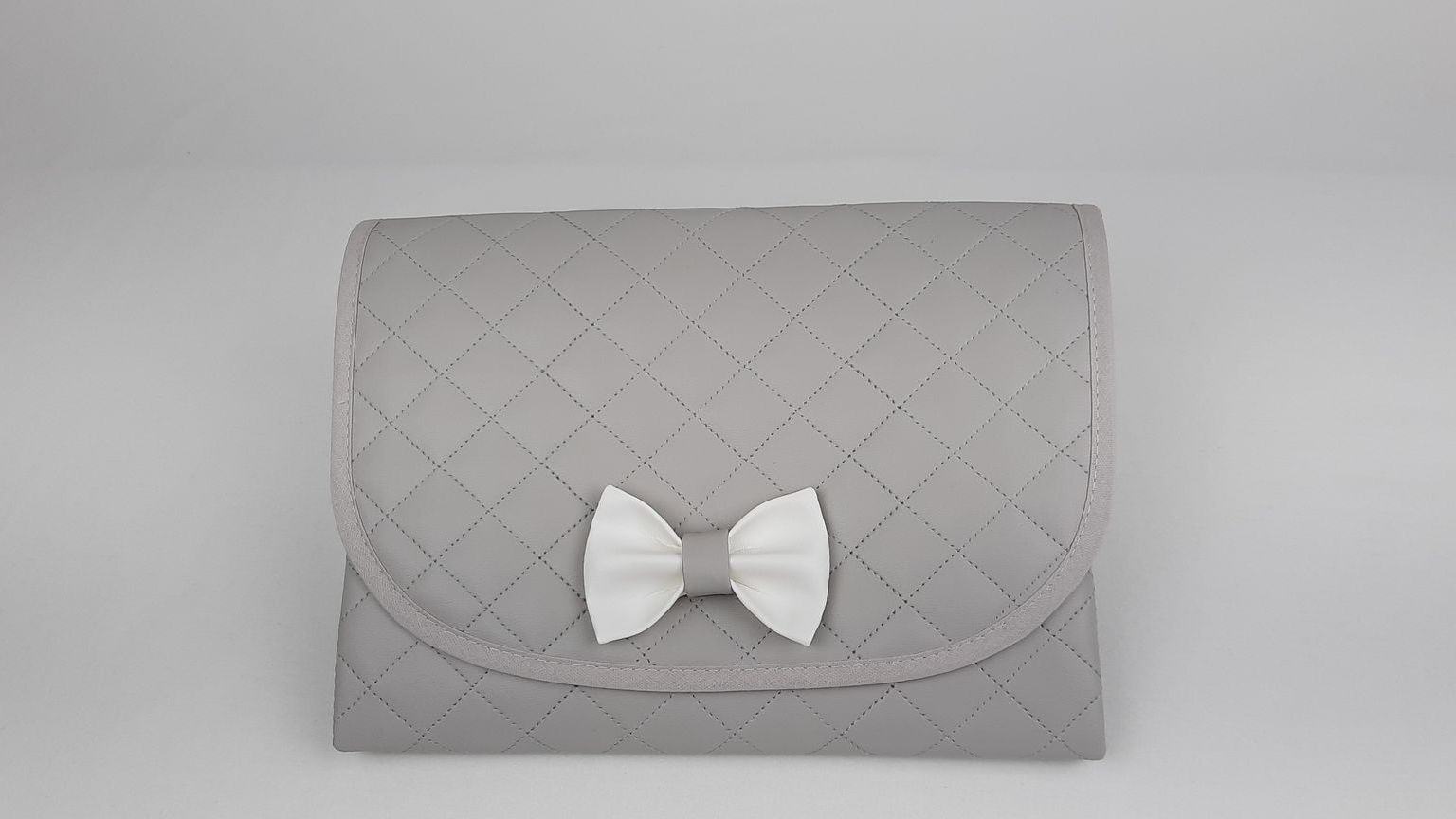 MUDA FRALDAS LAÇO PELE SINTÉTICA ACOLCHOADA COR CINZA 