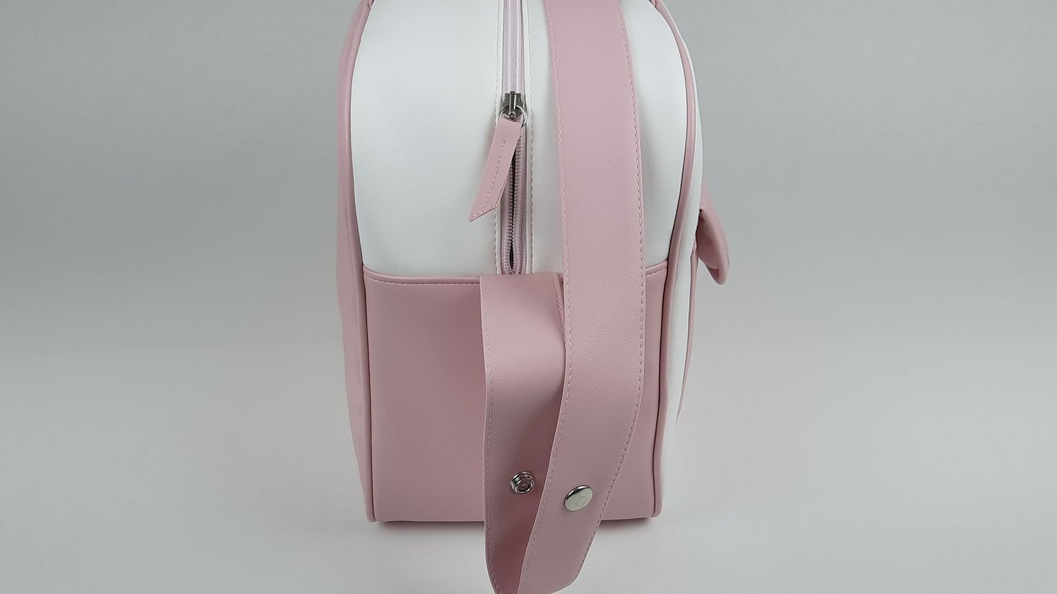 SACO MATERNIDADE NV6 PELE SINTÉTICA LISA COM BORDADO COROA COR ROSA