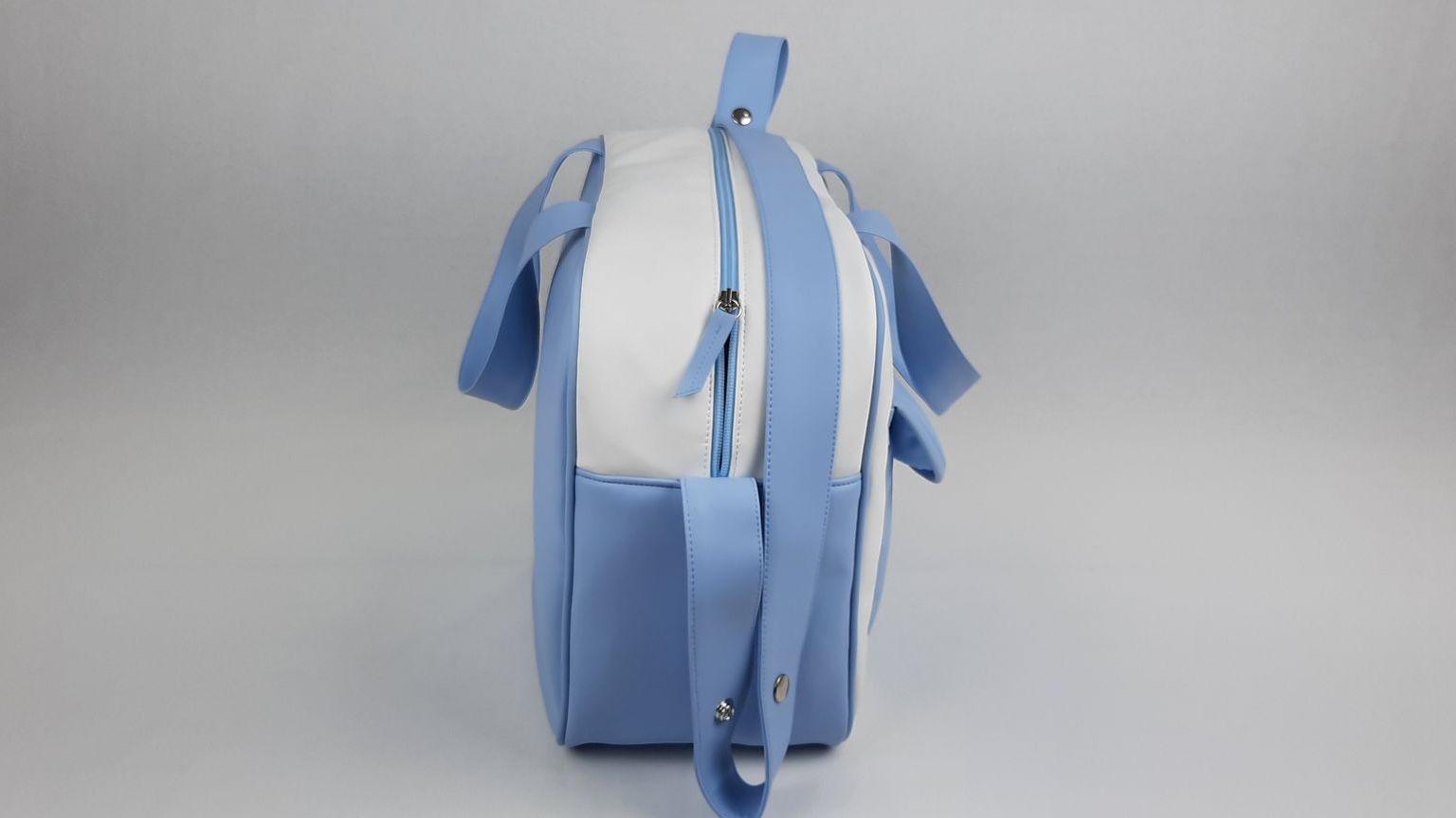 SACO MATERNIDADE NV6 PELE SINTÉTICA LISA COM BORDADO COROA COR AZUL