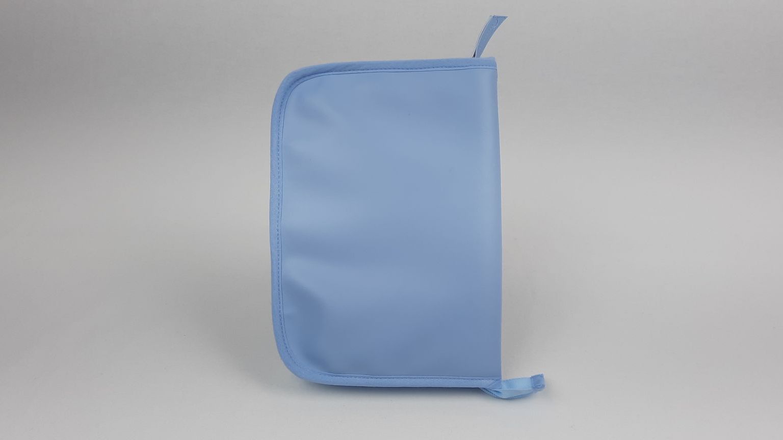 PORTA DOCUMENTOS PELE SINTÉTICA LISA COM BORDADO COR AZUL