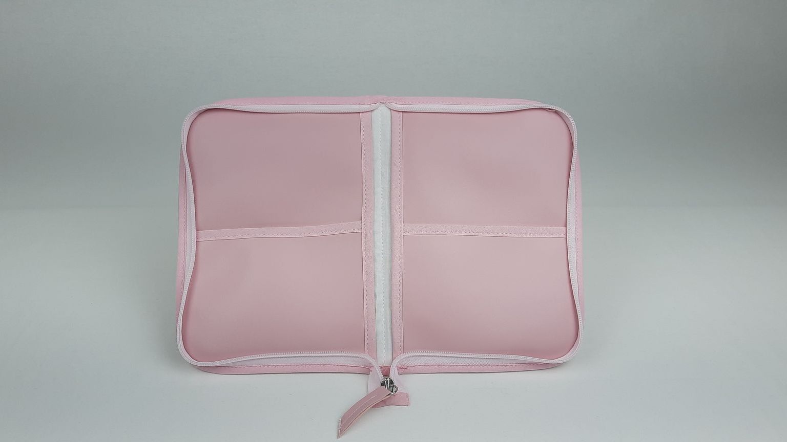 PORTA DOCUMENTOS PELE SINTÉTICA  LISA COM LAÇO COR ROSA