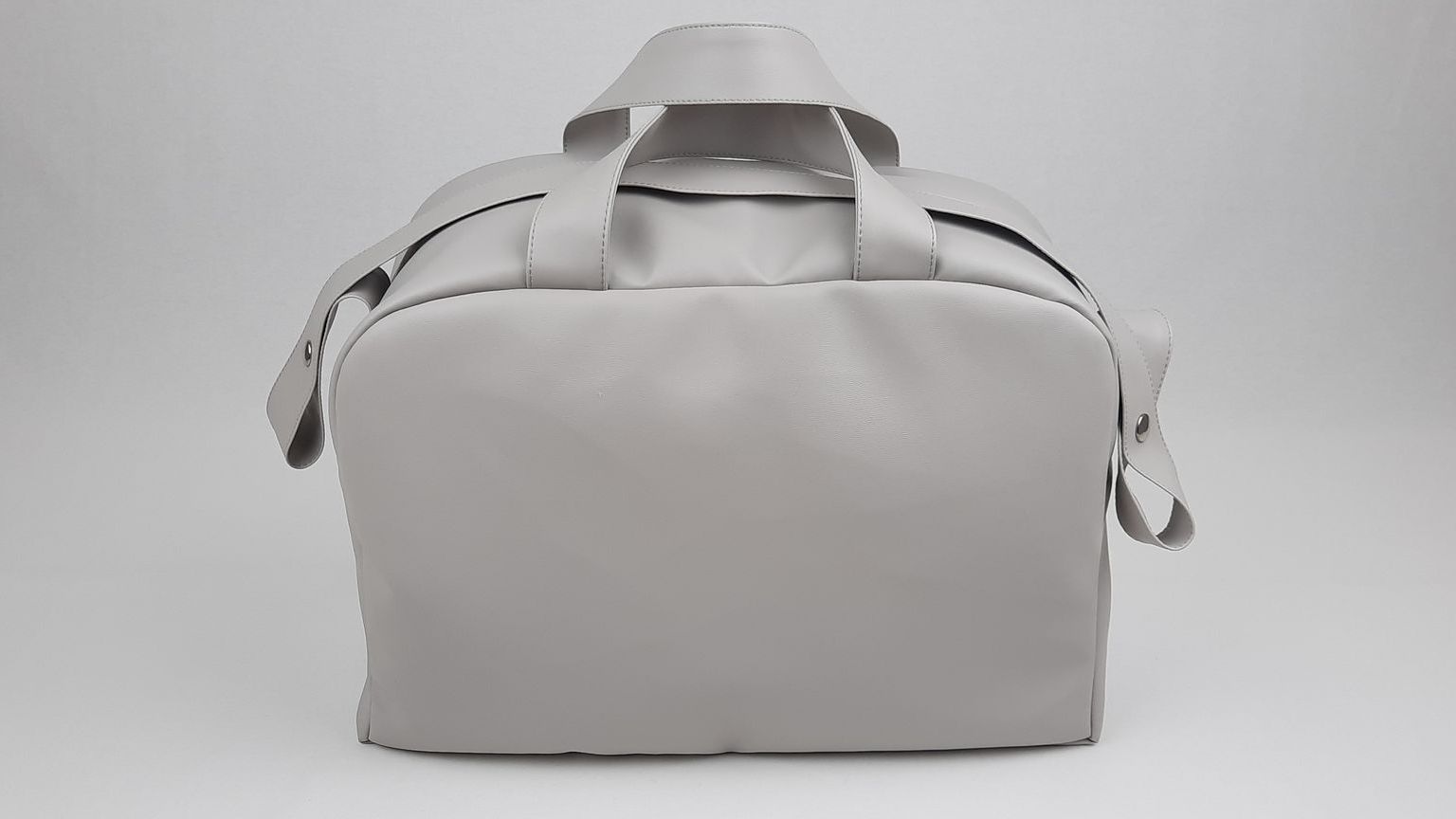 SACO MATERNIDADE NV4 PELE SINTÉTICA  LISA COM LAÇO COR CINZA