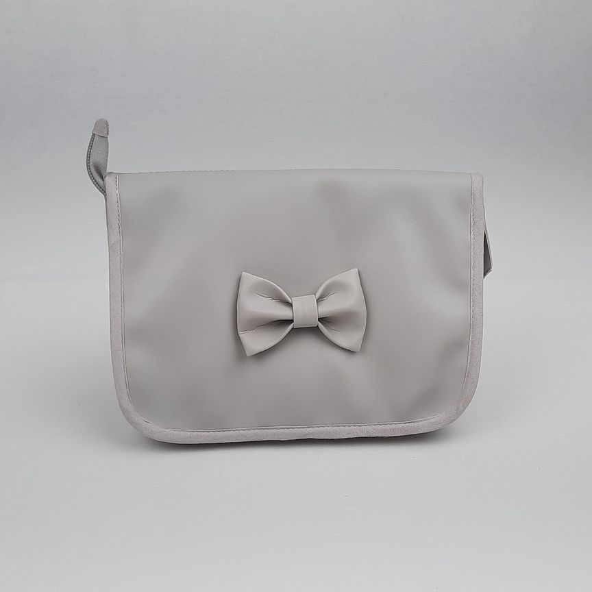 PORTA  DOCUMENTOS PELE SINTÉTICA LAÇO COR CINZA REF: NL402