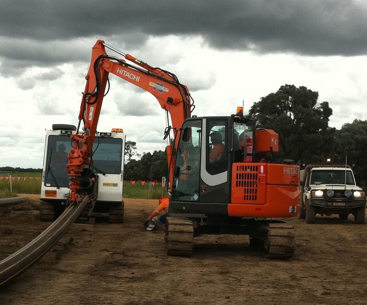 Medium Tracked Excavators
