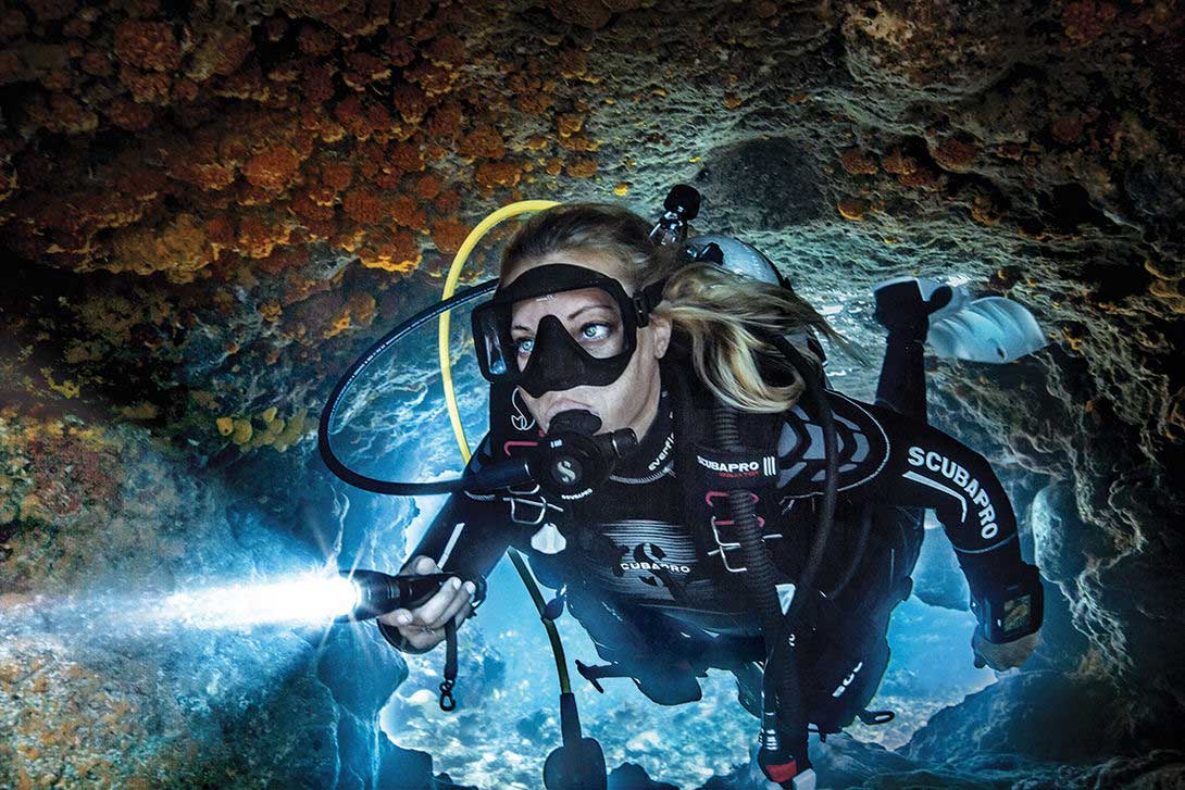 PADI SPECIALTY COURSES