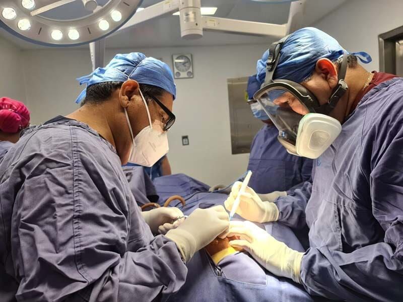 DR CÉSAR L. LUNA RODRÍGUEZ - experto en cirugía laparoscópica