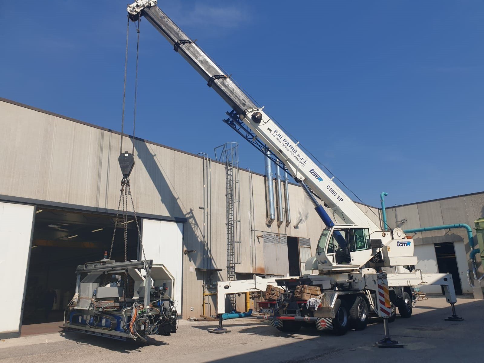 Autogrù di piccole dimensioni