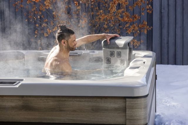 Compact Hot Tub | Blue Hawaiian Pool & Spas