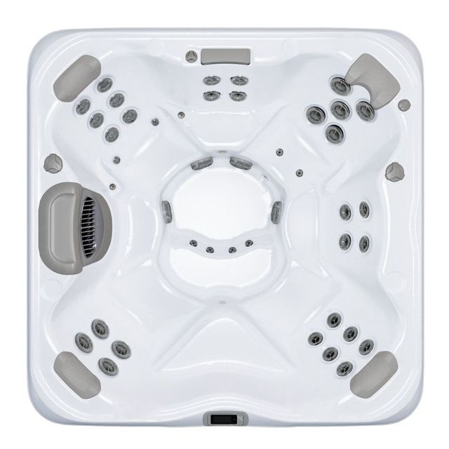 Model X7 Hot Tub | Blue Hawaiian Pool & Spas | W. TN