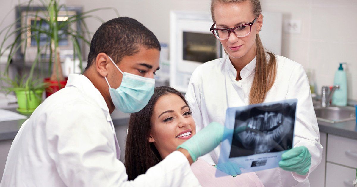 Dentist Hollywood FL, Dental Exams, X-Rays