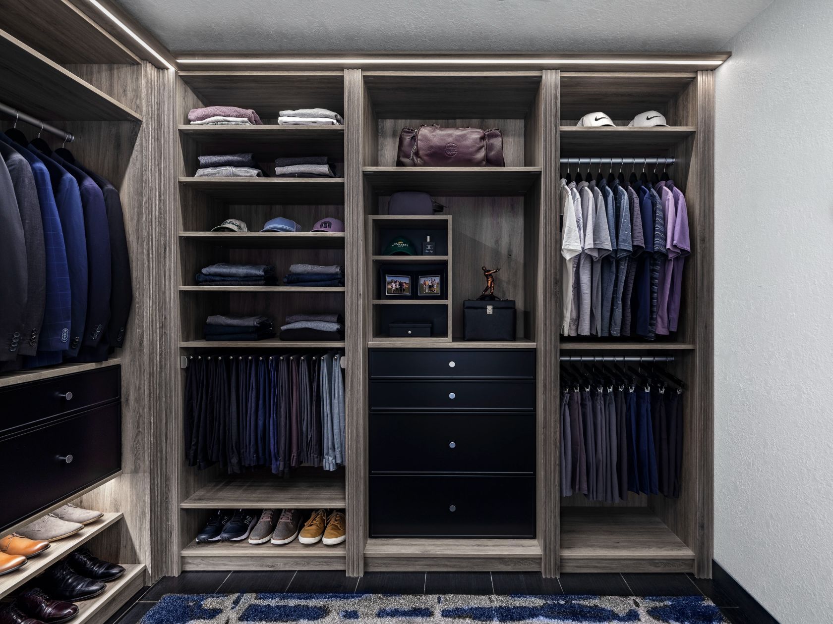 Custom Closet Organizers