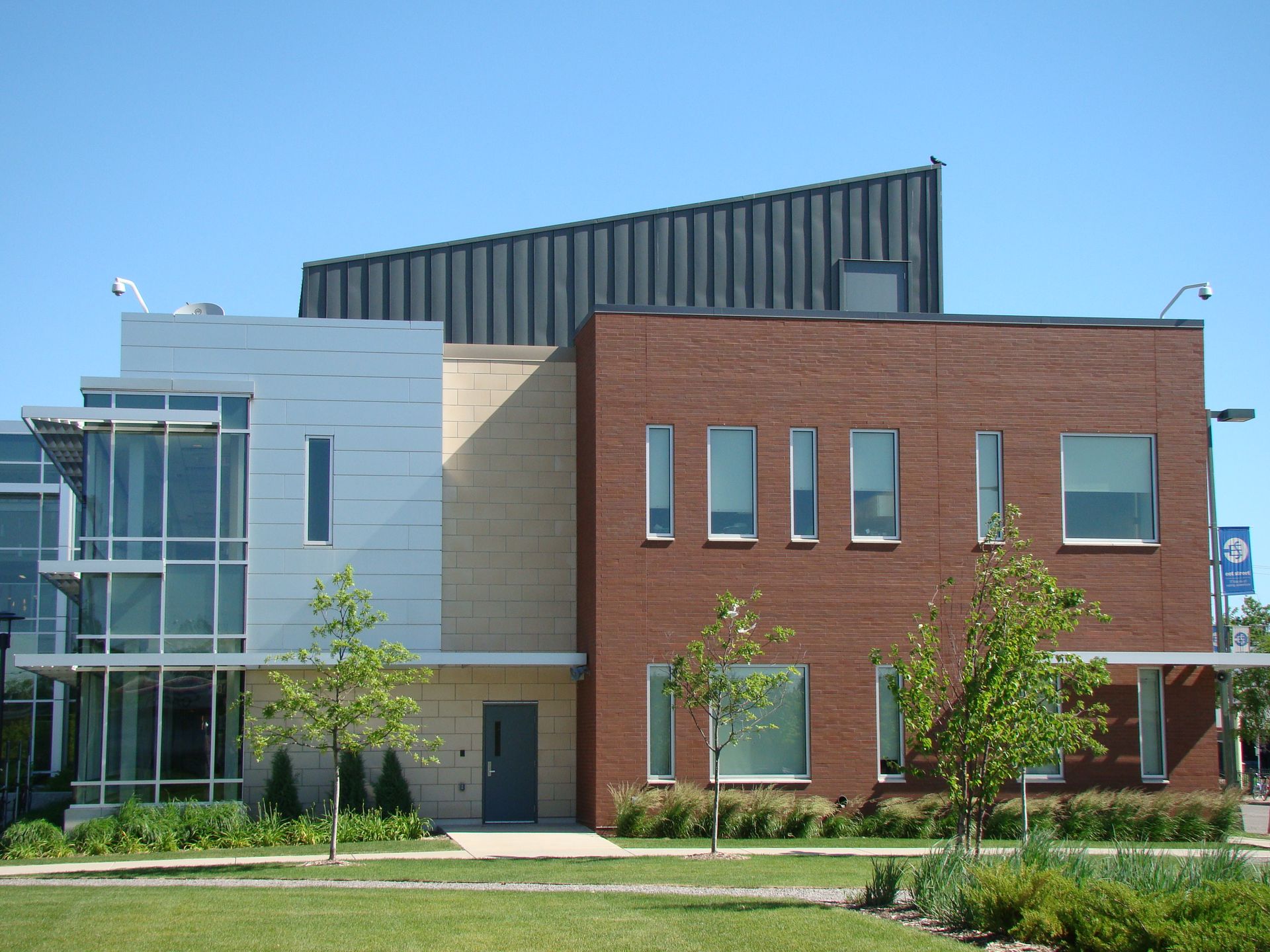 HCMC Whittier Clinic 6 - Minneapolis, MN - Berwald Roofing