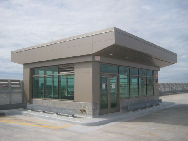 HH Humphrey Airport Ramp 5 - Minneapolis, MN - Berwald Roofing