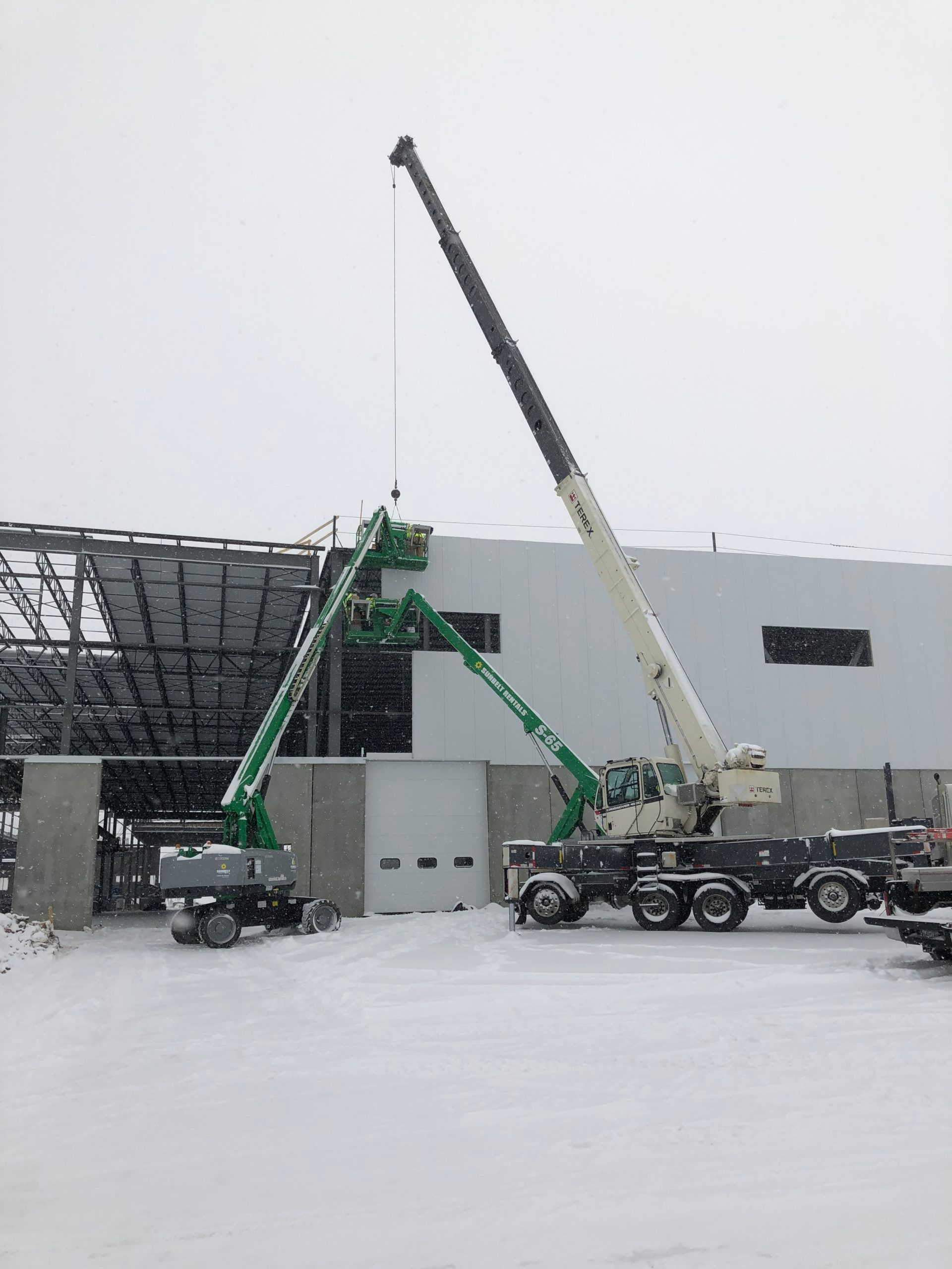 Terex Facility & Operation Improvement 4 - Minneapolis, MN - Berwald Roofing