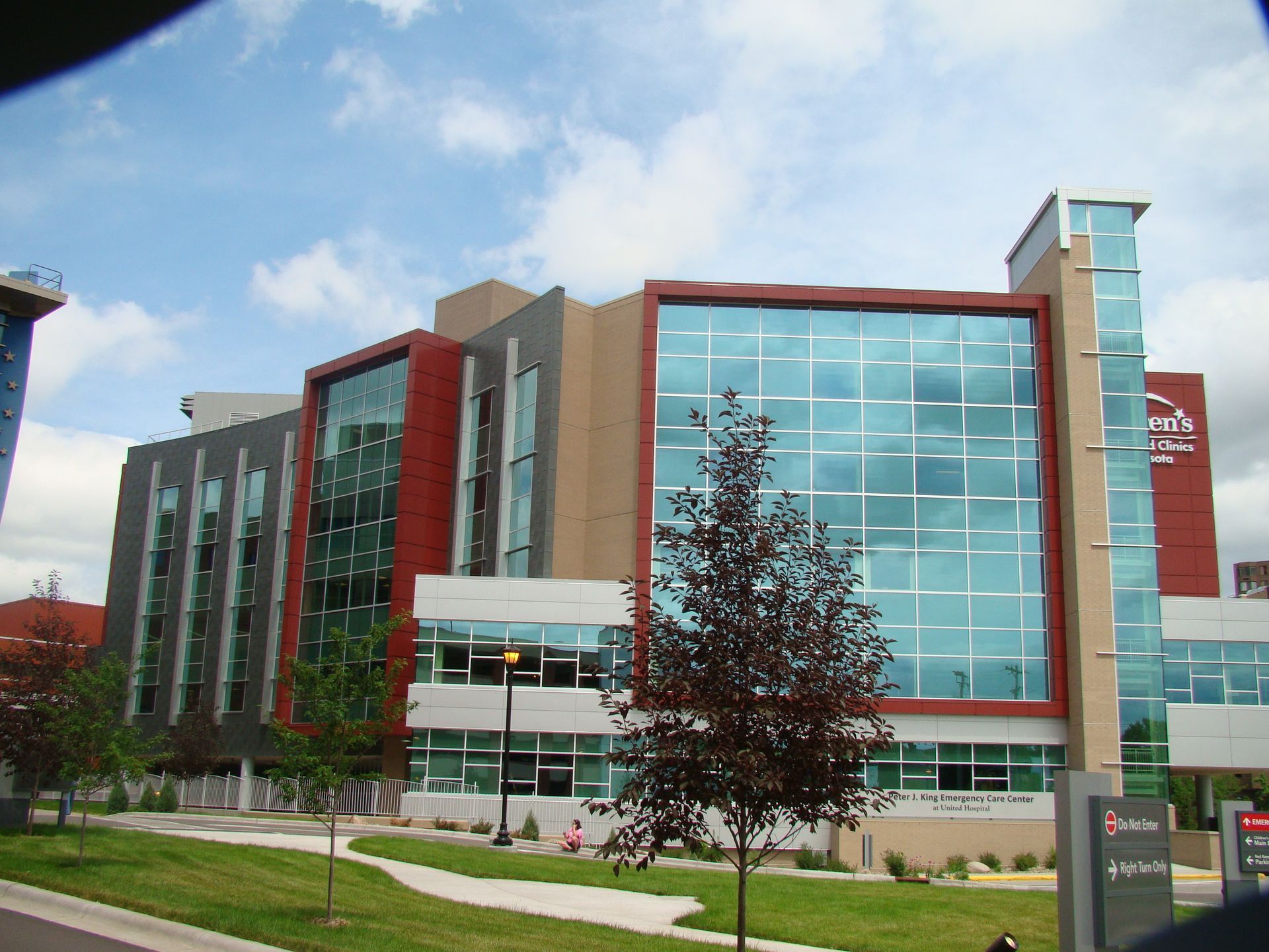 United Hospital Children’s Hospital St. Paul 2 - Minneapolis, MN - Berwald Roofing