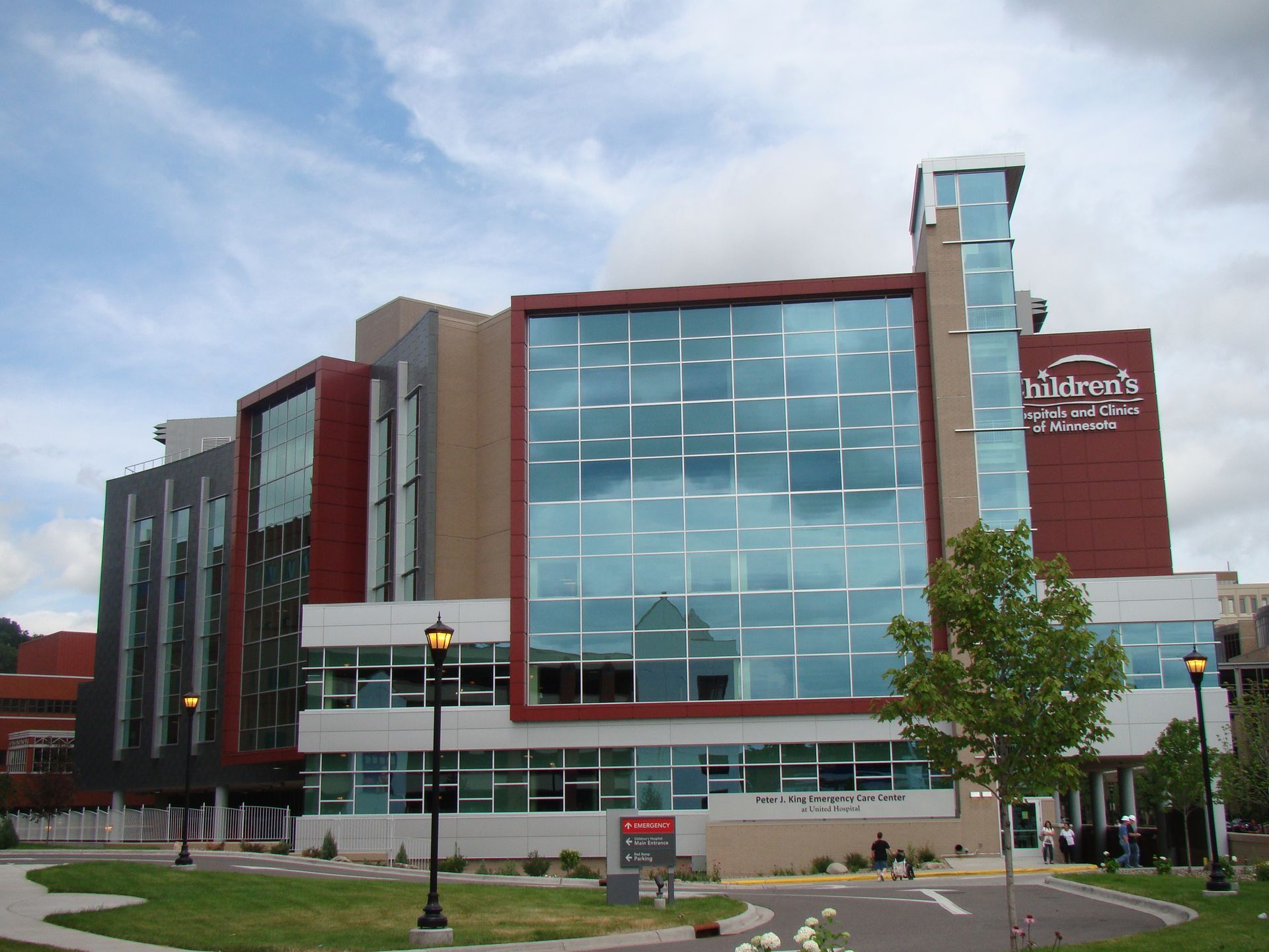 United Hospital Children’s Hospital St. Paul 11 - Minneapolis, MN - Berwald Roofing