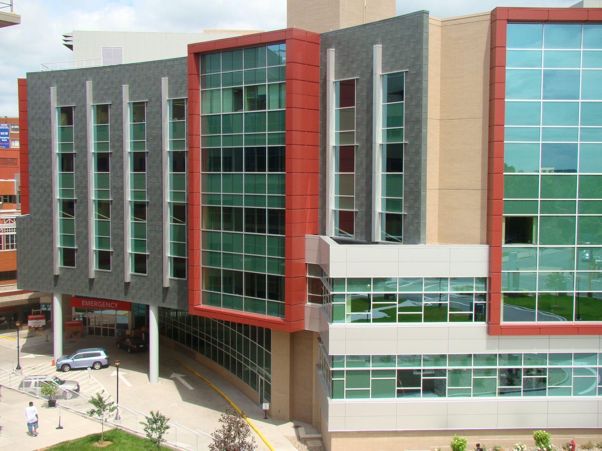 United Hospital Children’s Hospital St. Paul 5 - Minneapolis, MN - Berwald Roofing