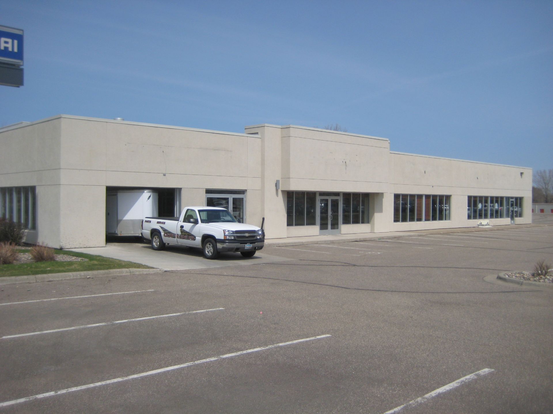 Walser Used Car Xpress-Brooklyn Park - Minneapolis, MN - Berwald Roofing