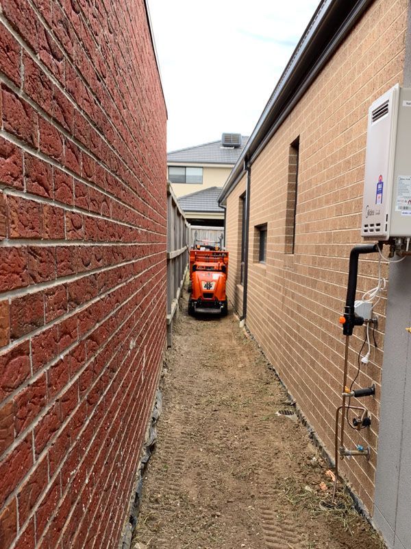 Tight access excavation