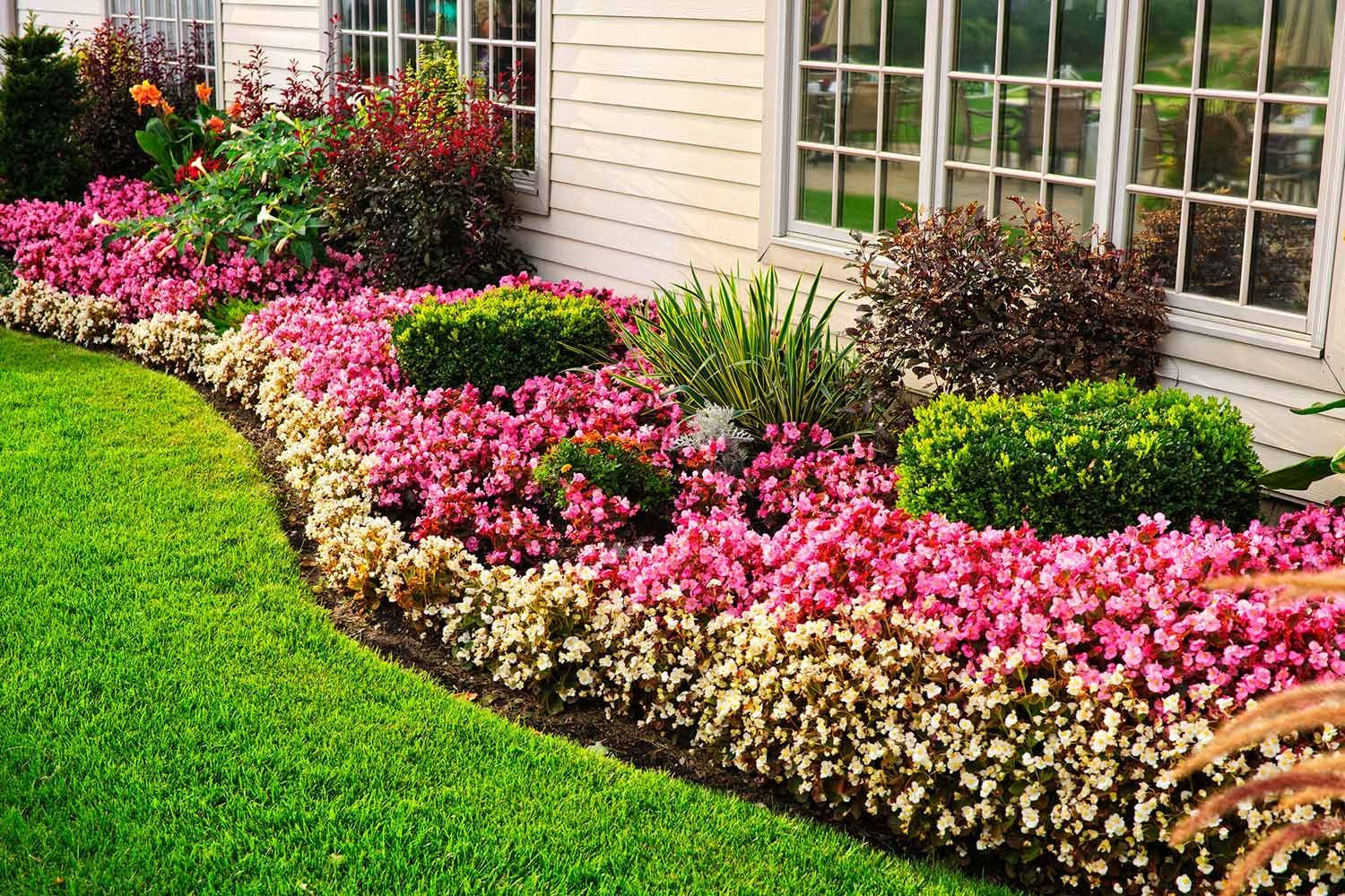 Flowerbed in Garden — Kirkwood, NY — ST Landscaping & Excavating Flowerbed in Garden — Kirkwood, NY — ST Landscaping & Excavating