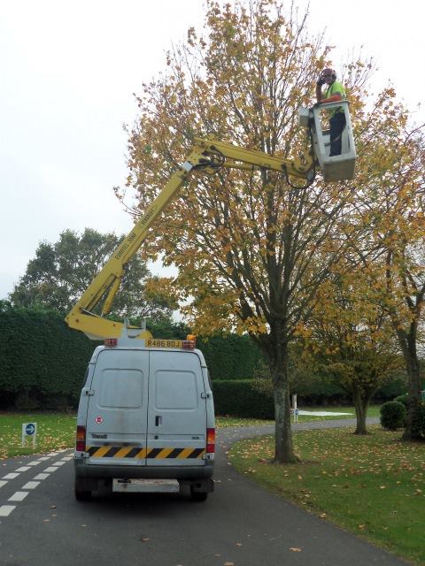 cherry picker hire
