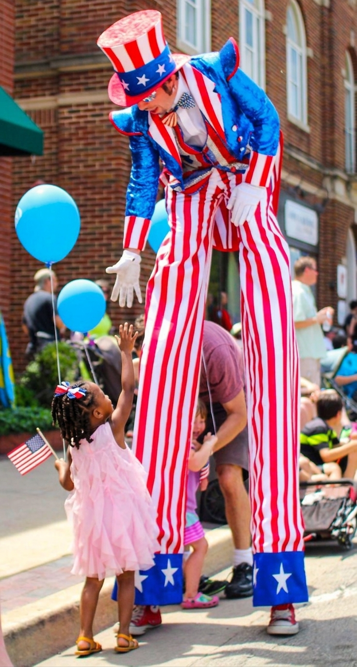 Stilt Walkers New York City Bronx Manhattan Bronx Queens Long Island Nassau County