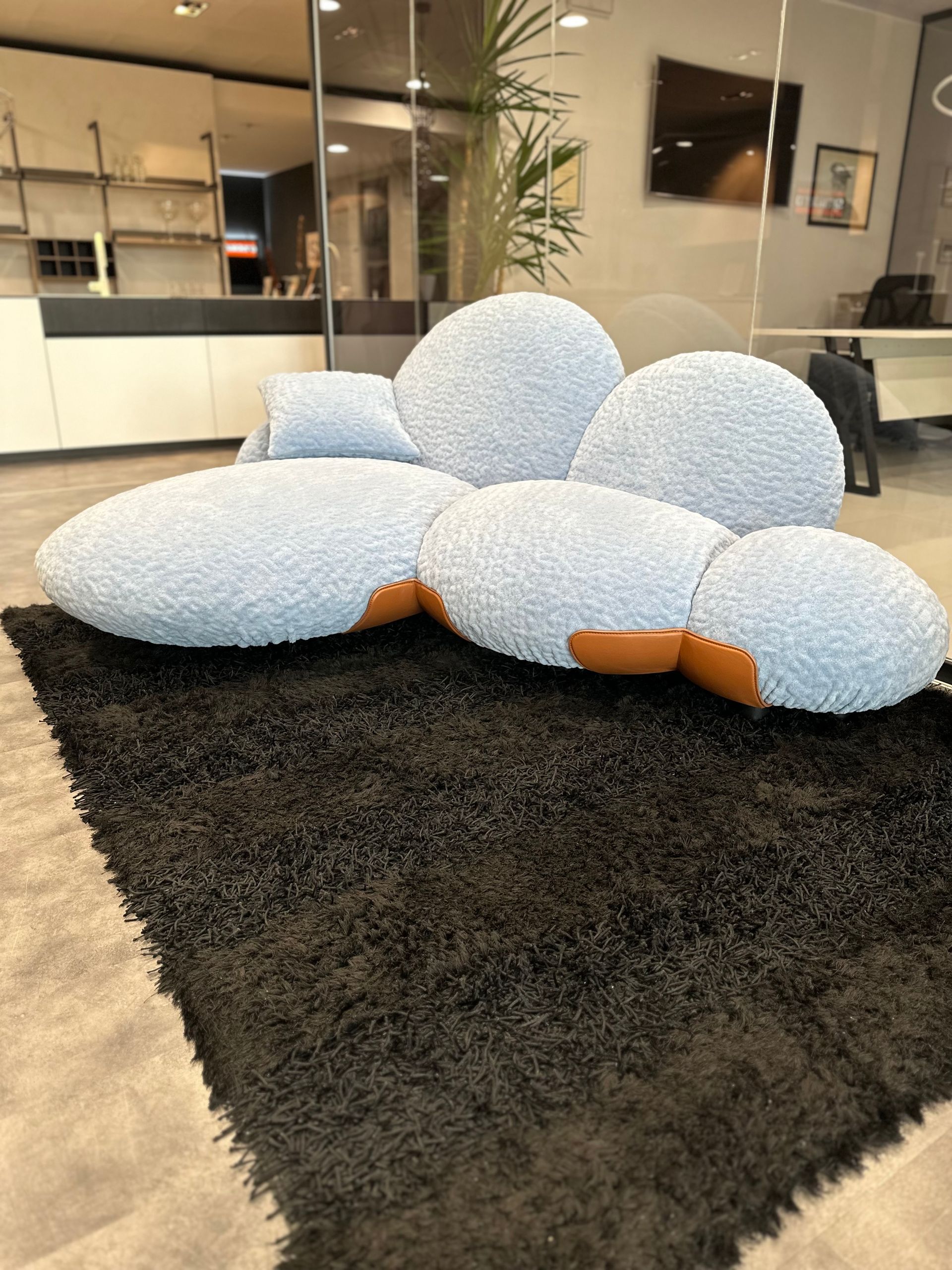 divano bianco in stoffa