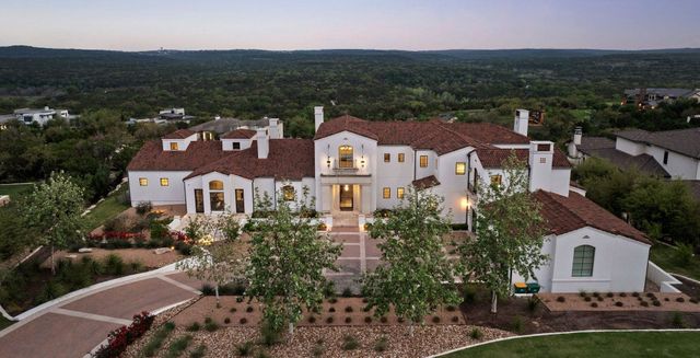 Luxury Home Community | Hillside | Spanish Oaks Austin TX