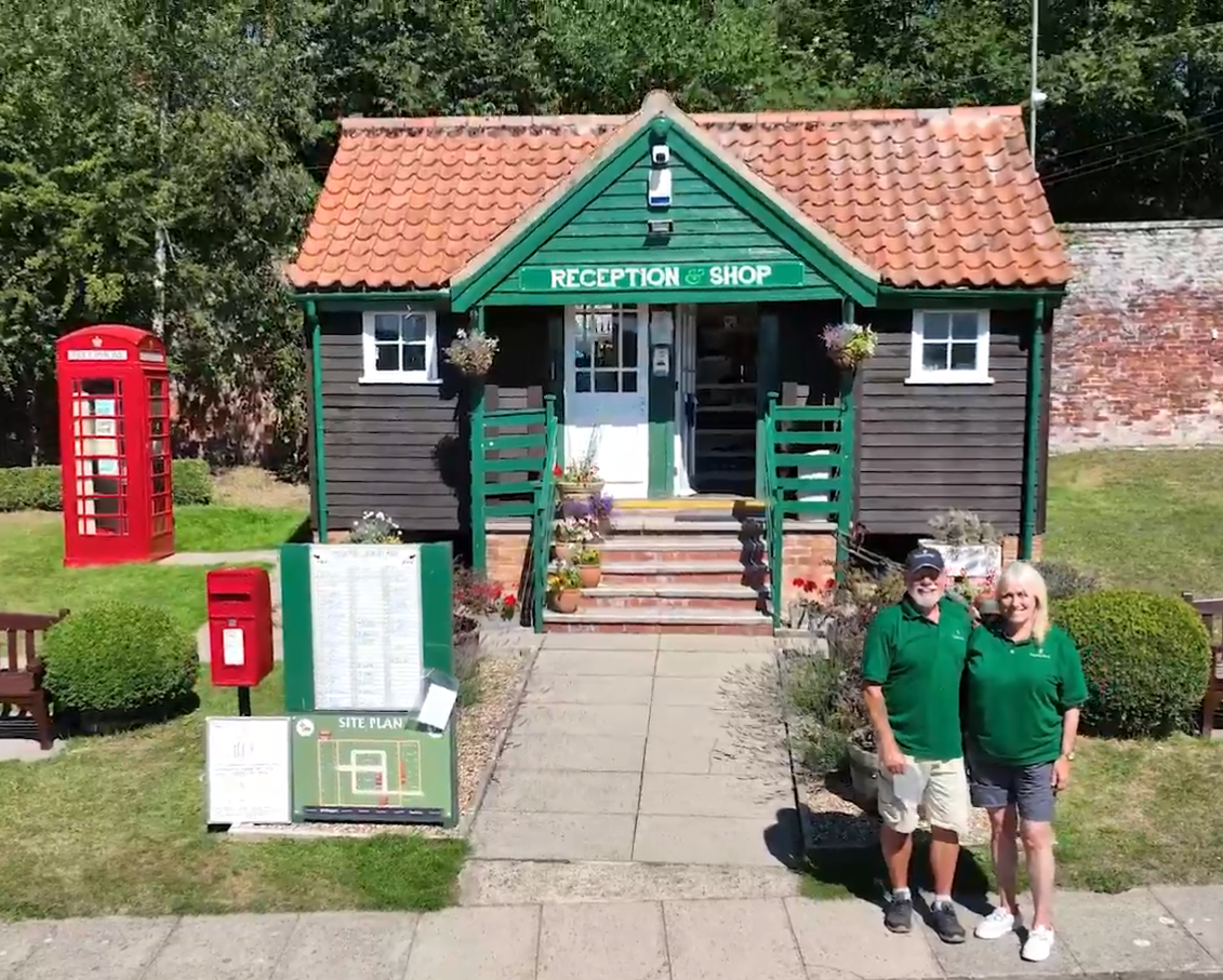 Neil and Kim, Site Managers